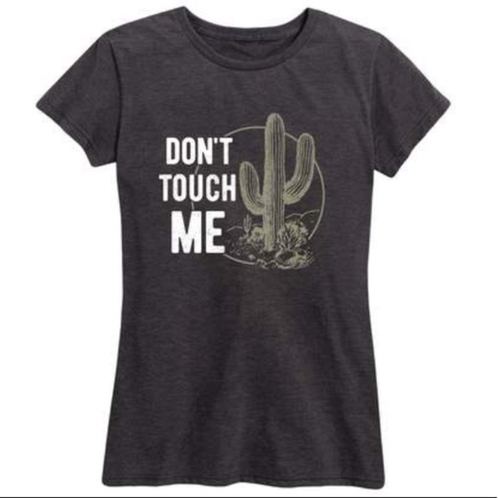 𝅺social Distancing Women's Tees Don't Touch Me sz M